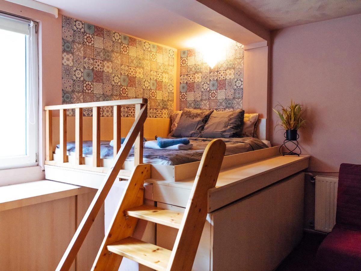 Woody - Cozy And Quiet Place Near Moghioros Park بوخارست المظهر الخارجي الصورة